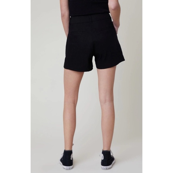 Alp N Rock ANR+ Molly Tailored Linen Blend Shorts in Black Size L - Picture 2 of 12